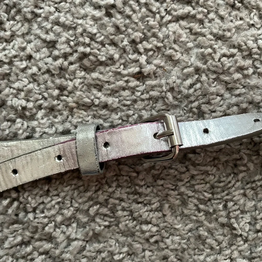 🍒4/$15 Silver Metallic Kids Belt